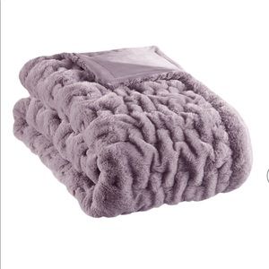 Purple Throwblanket